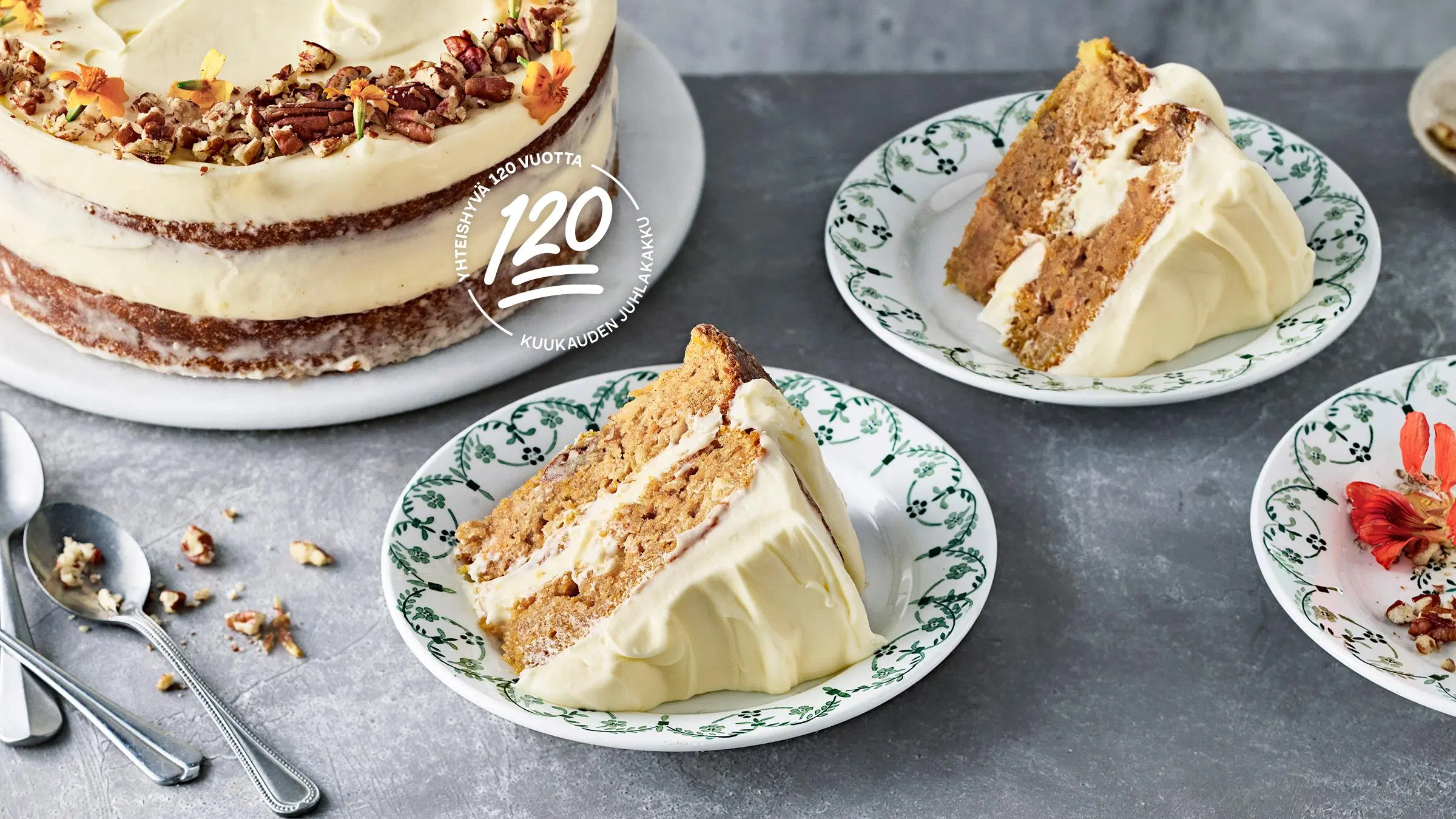 Amerikkalainen porkkanakakku Yhteishyvä 120 vuotta -leimalla