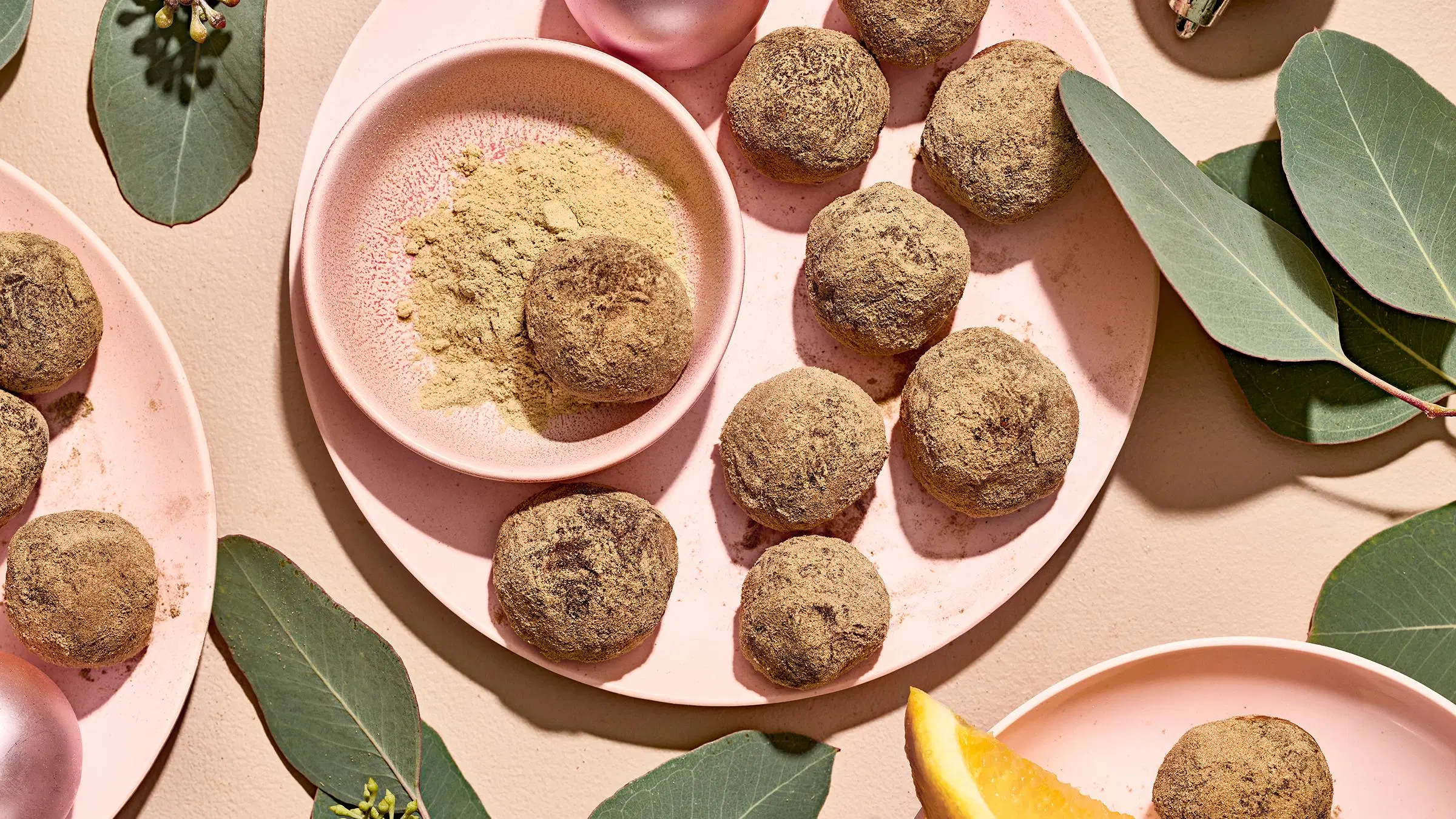 Appelsiini-lakritsitryffelit