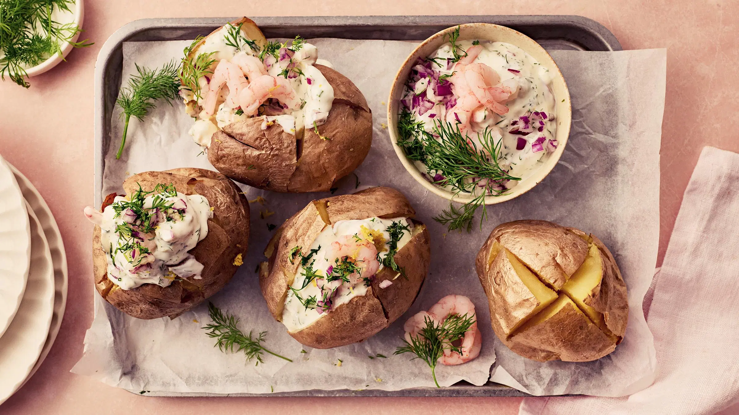 Uuniperunat ja katkaraputäyte