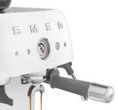 Smeg espressokeitin myllyllä valkoinen EGF03WHEU - 8