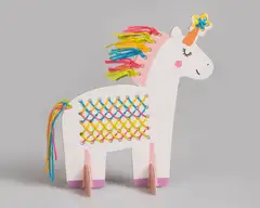 Hahmokirjontasetti lapsille, Yksisarvinen - 3