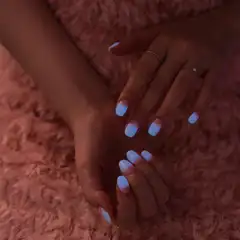 Édgeu Romantic Neon Glow geelikynsitarra - 2