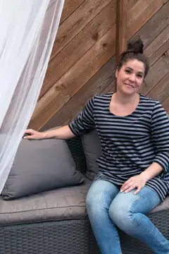 Pikkupuoti Oy naisten trikootunika - MUSTA - 3