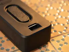House of Marley Bluetooth kaiutin Roots Solar, musta/puu - 5