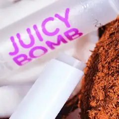 essence JUICY BOMB glossy butter balm 06 Wake Me Up Before You Coco 2.5 g - 8