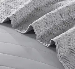Home & Main päiväpeitto WaffleJacq 160x260 cm vaaleanharmaa - 3