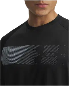 Under Armour miesten lyhythihainen treenipaita UA Tech Graphic Tee 6014733 - Black - 3