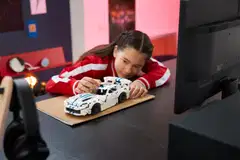 LEGO® Technic 42234 Dodge Viper GTS-R ‑urheiluauto - 8