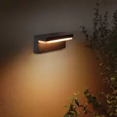 Philips Hue Nyro -seinävalaisin ulkokäyttöön 14W 2000-6500K 1020LM musta - 4