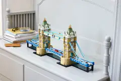 LEGO Architecture 21067 Tower Bridge - 14