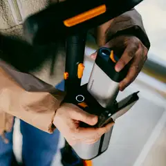 Fiskars Power akkulumilapio - 9