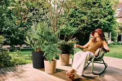 elho ruukku Foss 43cm aluslautasella musta - 3