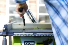 Ryobi 1800W pöytäsaha RTS1800EF-G - 10