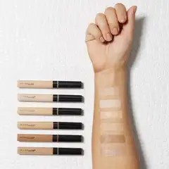 Maybelline New York  Fit Me Concealer 10 peiteväri 6,8ml - 4