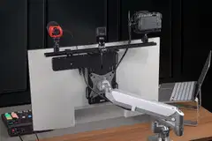 RØDE kiinnike Studio Mount VESA - 7