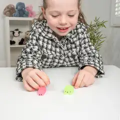 Squish Meez Pimeässä Hohtava Fidgethahmo - 3