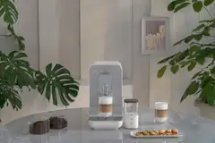 Smeg kahviautomaatti maitokannulla valkoinen BCC13WHMEU - 17