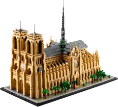 LEGO Architecture 21061 Notre-Dame Pariisissa - 4