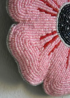 MUM’s LEINIKKI vaaleanpunainen designkukka-seinäkoriste - 4