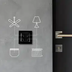 Shelly Seinäkytkin 4 - musta - 2