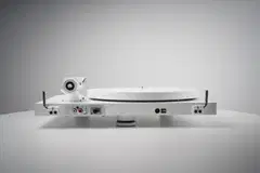 Pro-Ject Vinyylisoitin Debut PRO B satiinivalkoinen - 2