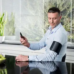 Omron johdoton verenpainemittari Evolv All-in-one - 5