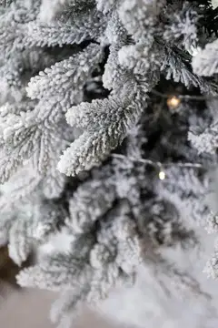 Winteria Kuusenalusmatto Paljetti 90 cm punainen/hopea - 2