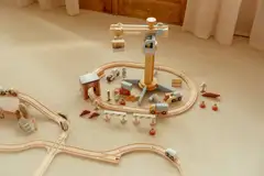 Nosturisetti ja junarata FSC - 2