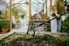 Fiskars OneClick Möyhennyskuokka juuriterällä - 4