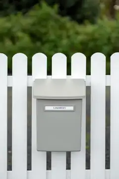 Orthex muovinen postilaatikko välikannella - 5