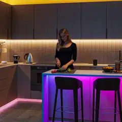 Philips Smart Lighting LED-filamenttilamppu 5W C37 E14 2200-6500K 470lm RGB 2 kpl - 9