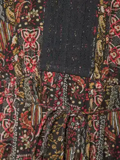 Margaux Riviera naisten lyhyt kuviollinen frillahelmainen mekko SOK-120 - WINE AOP - 6
