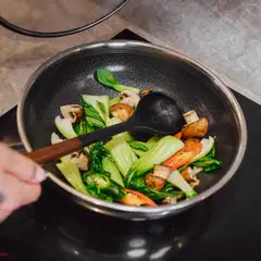 Tomi Björck hybridi wokkipannu 28cm - 4