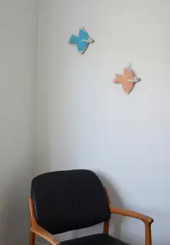 Mum's seinäkoriste Sinilintunen, nokka oikealla - 2