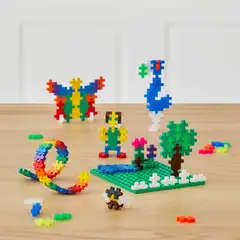 Plus-Plus Glow 2000 palaa sekä säilytyslaatikko - 3