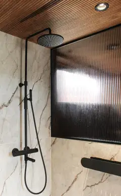 Pieksawood 15x68 STS5 2-valeura lämpökäsitelty haapa 2100mm, paketin riittoisuus 1,16 m2 - 2