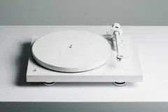 Pro-Ject Vinyylisoitin Debut PRO B satiinivalkoinen - 3
