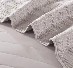 Home & Main päiväpeitto Waffle Jacq 260x260 cm beige - 3