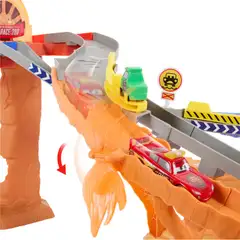 Cars Race & Rescue -Leikkisetti - 2