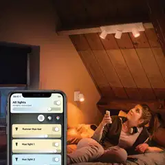 Philips Hue Runner -kohdevalaisin kolmella spotilla 4.2W 2200-6500K 400LM valkoinen - 8