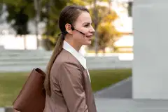 Shokz OpenComm2 2025 Upgrade Langaton Bluetooth-Toimistokuuloke Korvakoukulla Musta - 7