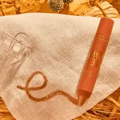 essence YEE HAW! jumbo eye crayon 01 Big Dreams In Big Boots 2.8 g - 3