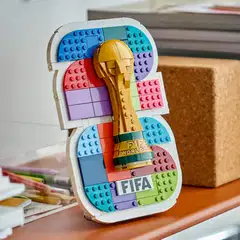 LEGO® Editions Football 43032 FIFA World Cup 2026™ ‑turnauksen virallinen tunnus - 9