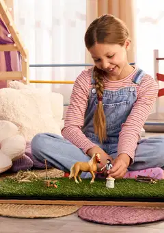 Schleich Emilyn Hoitosetti - 2