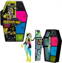 Monster High Skulltimate Secrets Frankie -muotinukke - 1