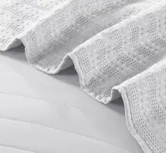Home & Main päiväpeitto WaffleJacq 260x260 cm valkoinen - 3