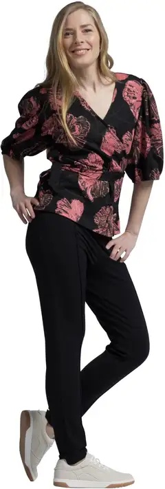 House naisten puntohousut 222H252409 - Jet Black - 8