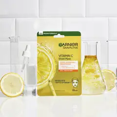 Garnier SkinActive Vitamin C Sheet Mask Super Hydrating + Brightening kosteuttava ja heleyttävä kangasnaamio 28 g - 7