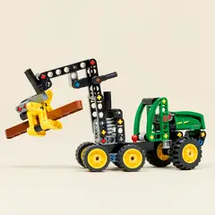 LEGO® Technic 42218 Pyörillä varustettu John Deere 1470H ‑harvesteri - 12