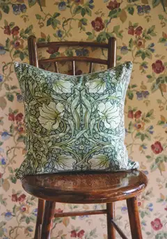 William Morris Tyynynpäällinen Pimpernel vihreä 45x45cm - 2
